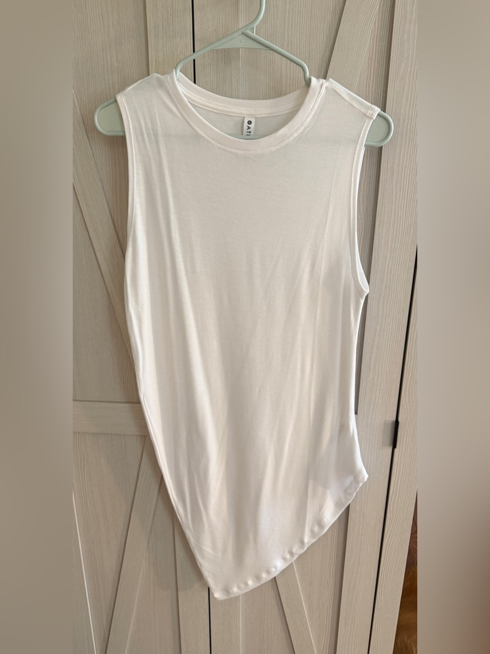 Athleta White Short Sleeve Crewneck Tee